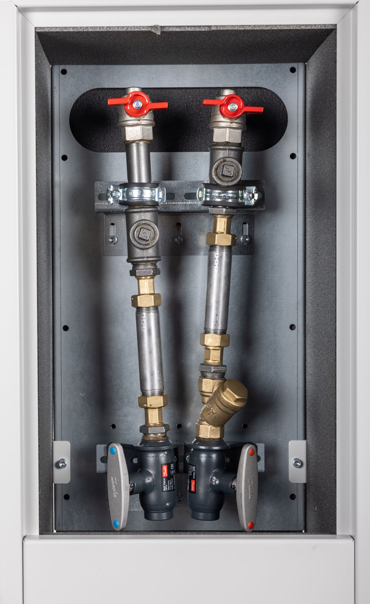 Skab væghængt H775 B380 D250 mm. RAL7035 - målerinstallation - Kompositlåge - Danfoss Twinrør DN20 m/m